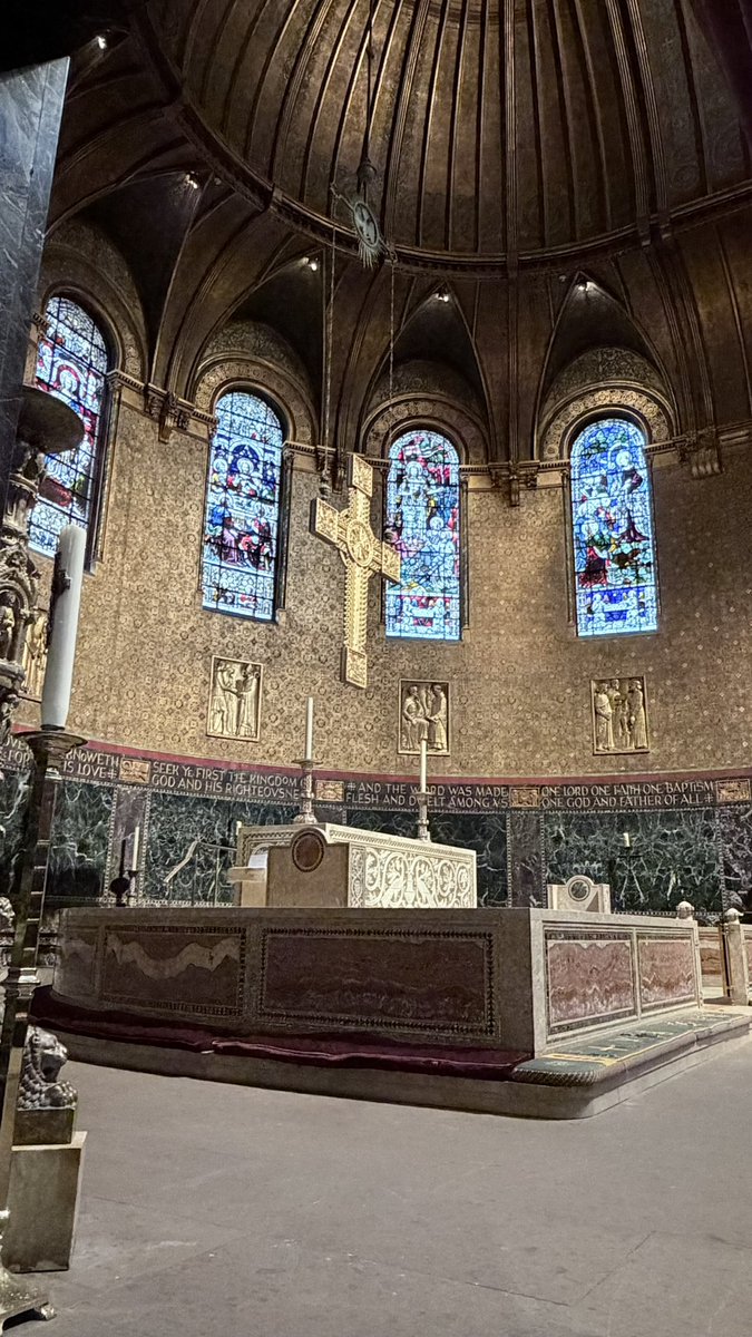 Post by 七壱⛄️2/1西4 J 52a on X: ステンドグラス達