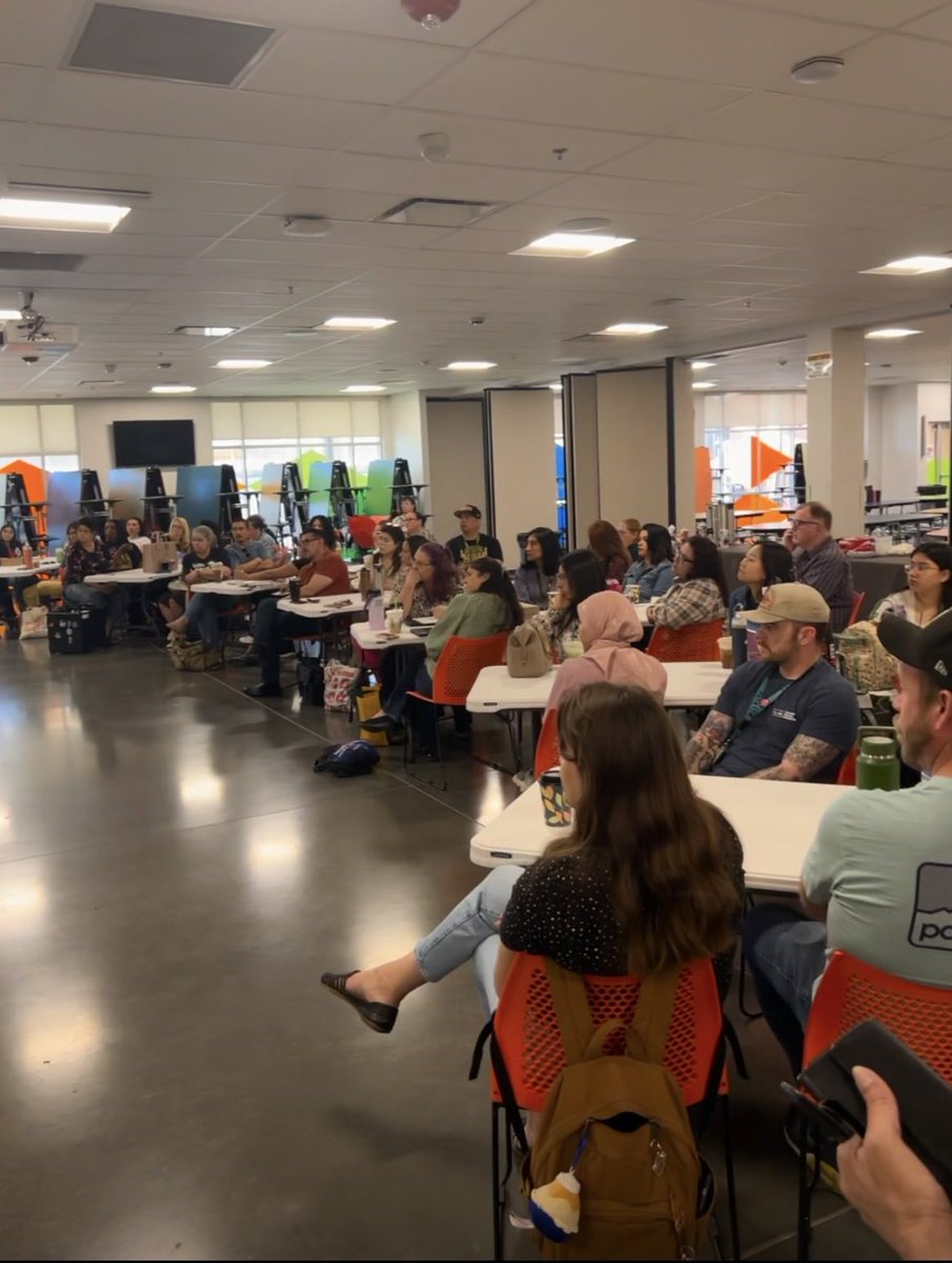 Jen Minor tweet media