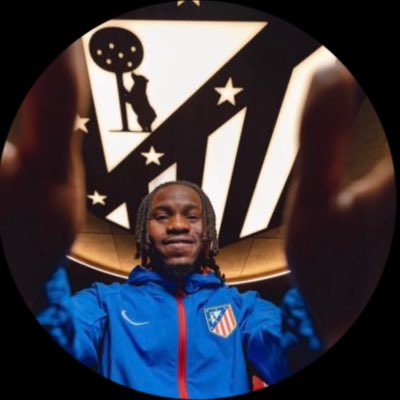 EColchoneros's tweet photo. #looloo
La propagande est mech https://t.co/EhtZb334c5