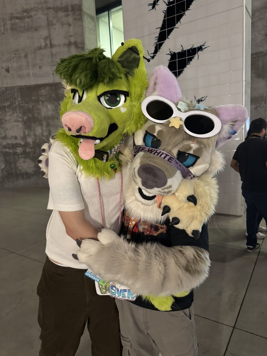 Werewolf Sven tweet media