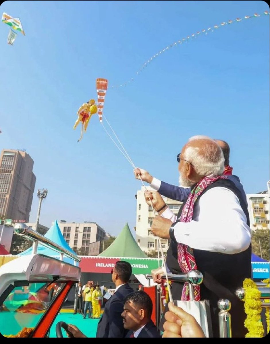 BRAHMANHISHETRI's tweet photo. @narendramodi इसीलिए तुमको कांग्रेस की भज्जमुल्ला जिहादी पार्टी नाम मिला है 
कांग्रेस ने सोच रखा था हिंदुओं का सर्वनाश तुम वह सोच को इंप्लीमेंट कर रहे हो अंग्रेज कांग्रेस और आपकी भज्जमुल्ला पार्टी तीनों को देश द्रोही धर्मद्रोही सिद्ध हुए हैं।
#Shameless_MODI #anti_hindu_bjp https://t.co/KYa1FG9RST