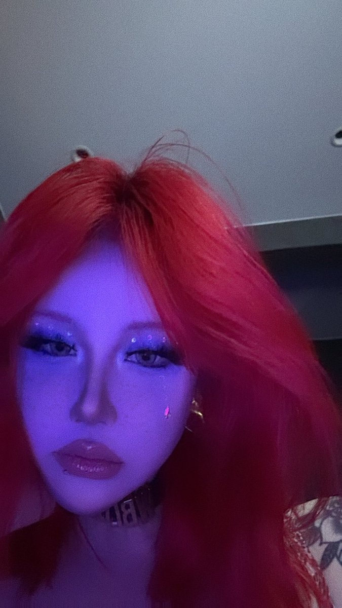 Realkim93ss's tweet photo. 🔇 https://t.co/Df9yoILJXV