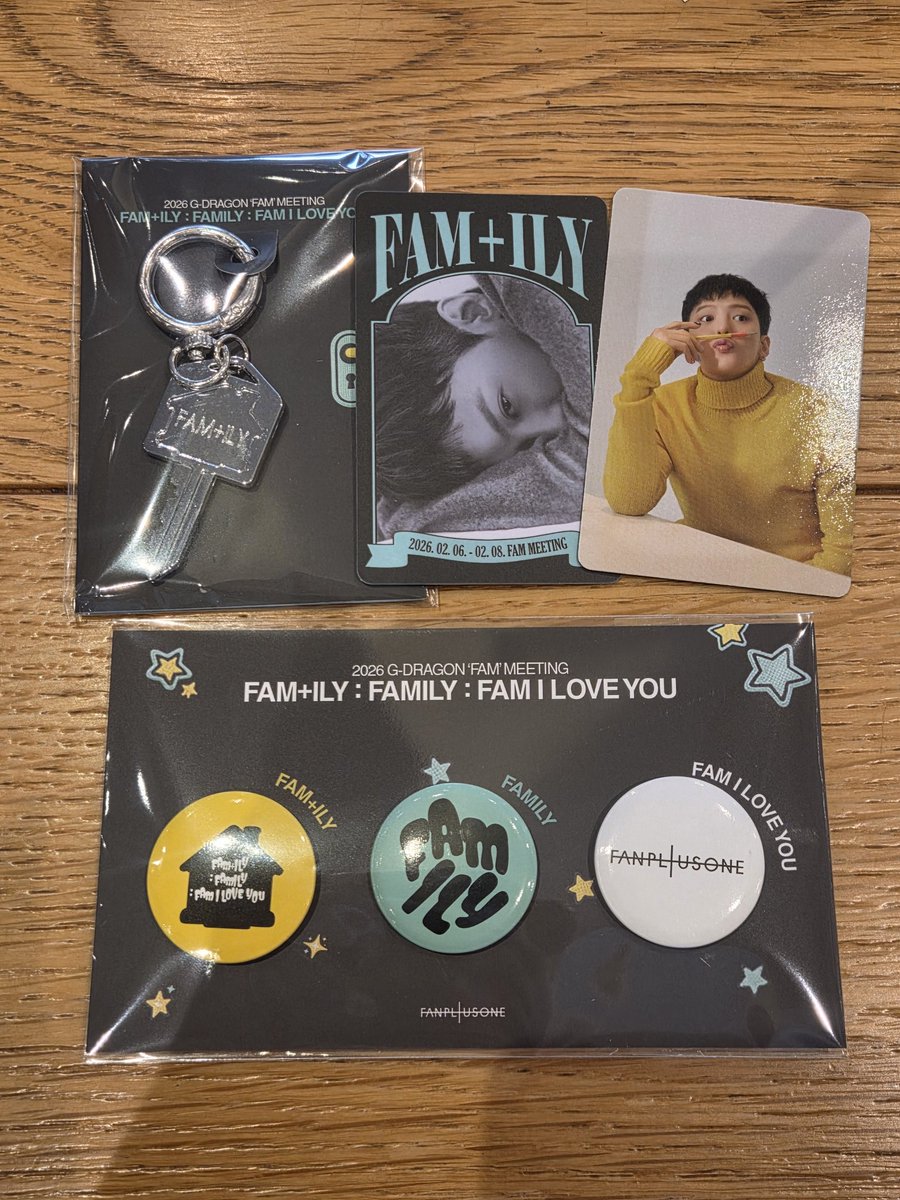 GD FAM are so lucky The prettiest rug, keyring, pins, custom