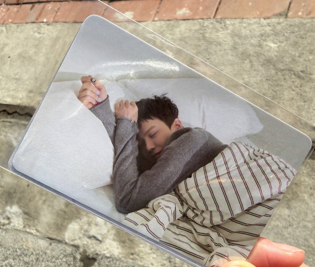 GD FAM are so lucky The prettiest rug, keyring, pins, custom