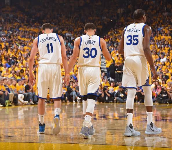 BrooklynGuyNBA's tweet photo. Melhor time da NBA em 2026
8 vitórias seguidas
Venceu o OKC por 27
Venceu o Jazz por 55
Venceu o Lakers por 18
Venceu o Nuggets por 23
Venceu o 76ers por 37
Venceu o Spurs 
E agora amassou o Rockets em Houston

Gente… https://t.co/mbqNfheeoH