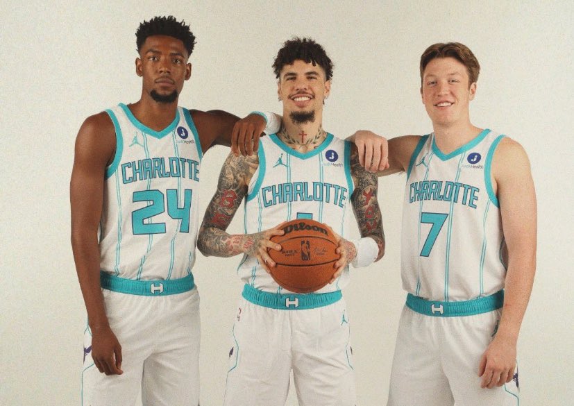 BrooklynGuyNBA's tweet photo. Melhor time da NBA em 2026
8 vitórias seguidas
Venceu o OKC por 27
Venceu o Jazz por 55
Venceu o Lakers por 18
Venceu o Nuggets por 23
Venceu o 76ers por 37
Venceu o Spurs 
E agora amassou o Rockets em Houston

Gente… https://t.co/mbqNfheeoH
