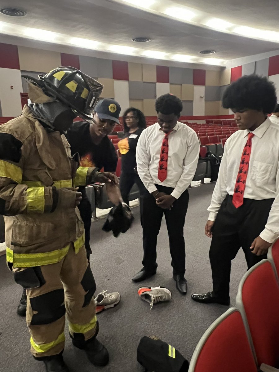 Antonio Burgess,Ed.S tweet media