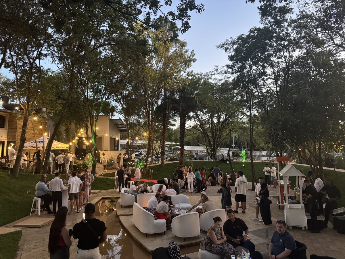 Dan Nicholl tweet media