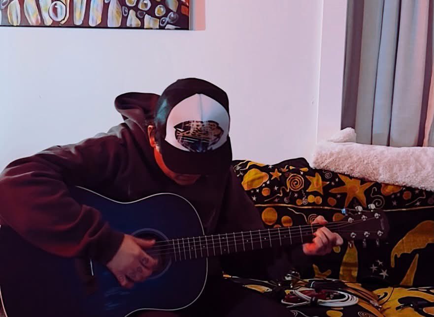 Framing Hanley tweet media