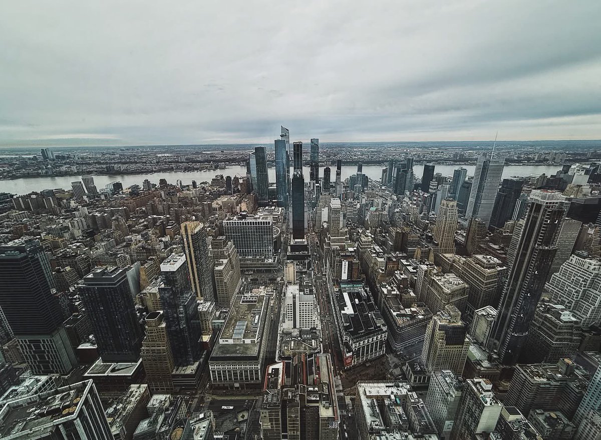 Framing Hanley tweet media