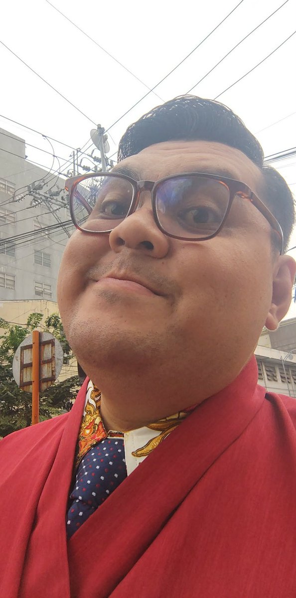 Na stress - nag pa gupit - namanas.