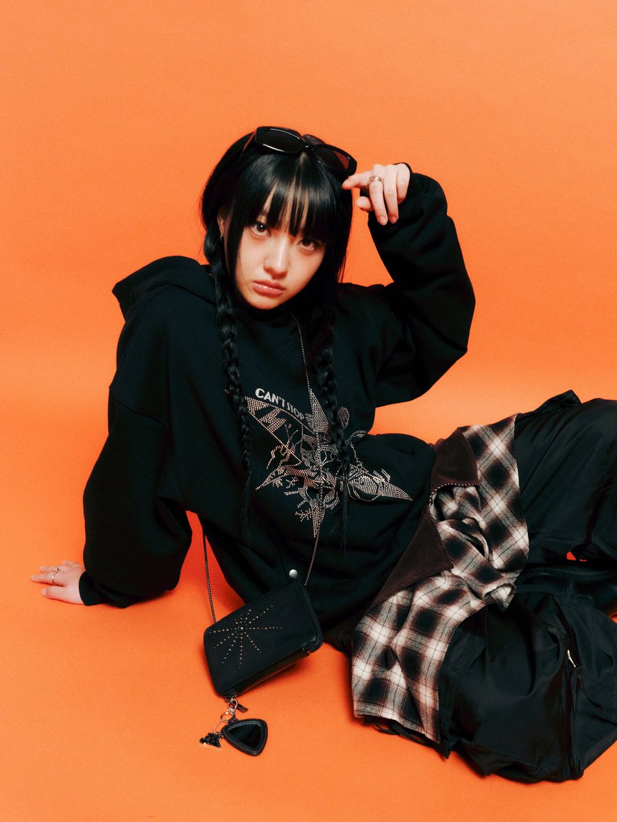 TXT MOA CON フーディー Mサイズ 新品 TXT 2026 TXT MOA CON MDを入荷しました！✨ ・HOODIE(M、Lサイズ