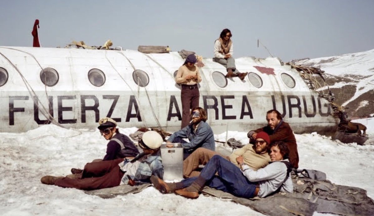 Sin celulares a la vista, simplemente la gente disfrutando el momento.