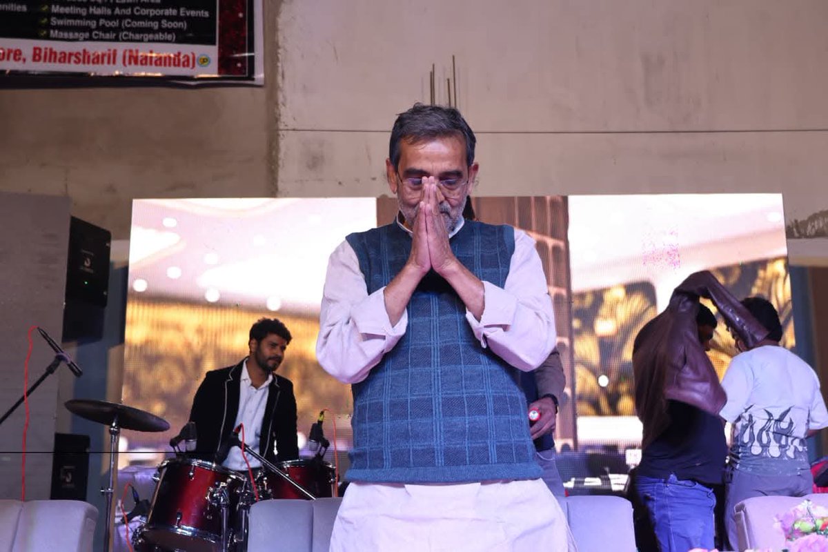 bablusinghkus's tweet photo. हम सब यूवाओं के प्रेरणा स्रोत्र राजनीति में विश्वास रखने वाले शोषित,वंचितों के आवाज़ राष्ट्रीय लोक मोर्चा के राष्ट्रीय अध्यक्ष अभिभावक माननीय उपेंद्र_कुशवाहा जी को जन्मदिन की हार्दिक शुभकामनाएँ!
प्रभु आपको स्वस्थ एवं दीर्घायु रखे!
 Happy Birthday 🎉🥳 https://t.co/bsrRYcdr1P
