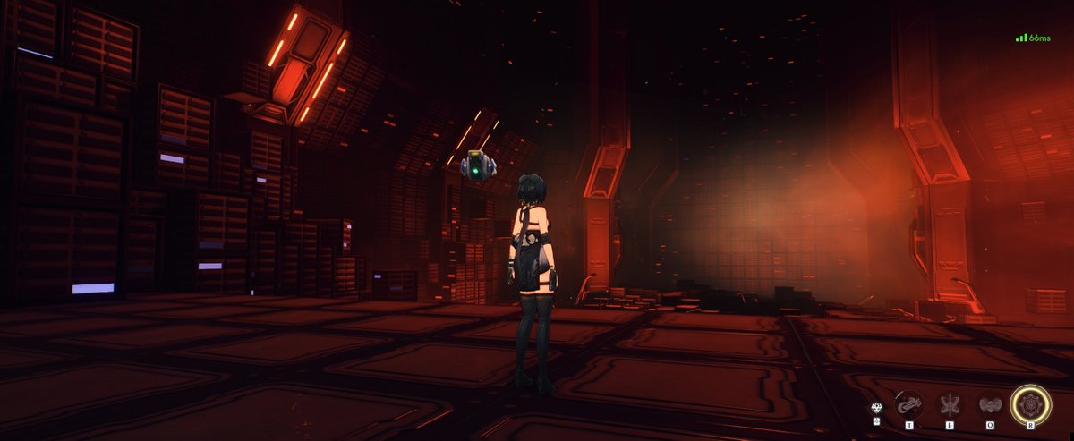 Collbeam0072's tweet photo. The space station in the Wuwa version 3.1's story reminds me of the USSC Discovery from 2001: A Space Odyssey (1968) and the Event Horizon from Event Horizon (1997). It’s a really impressive homage! https://t.co/FWO9EMPBDE