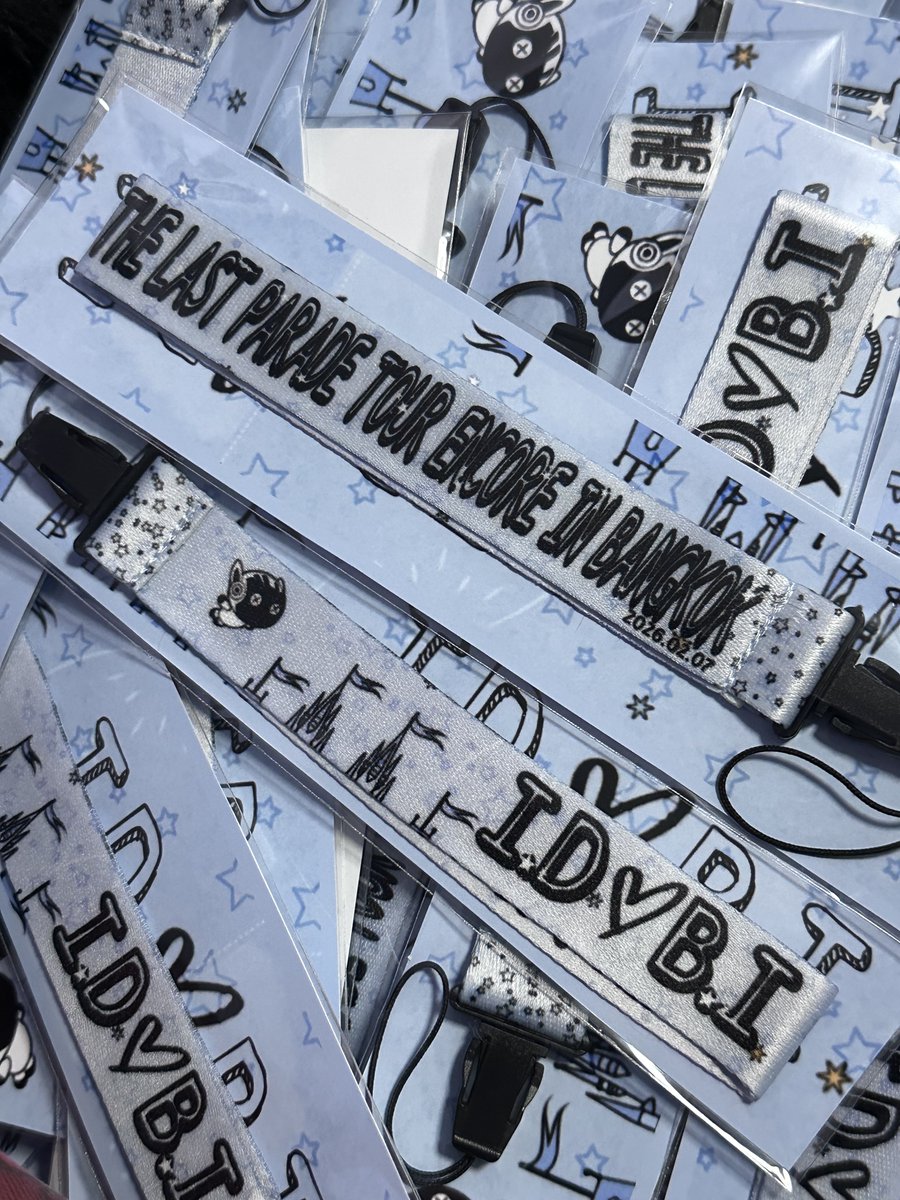 🎡GIVE AWAY 🎡
Hand  Strap 55 ea
🗓️ 07 feb 2026
📍 THUNDER DOME
⏰ TBA

แจกคร๊าบบบ หรือใครอยากแลกทักมาได้เลยนะคะ เดี๋ยวเราแยกเก็บไว้ให้ๆ 

#BI 
#2026THELASTPARADEENCOREINBANGKOK