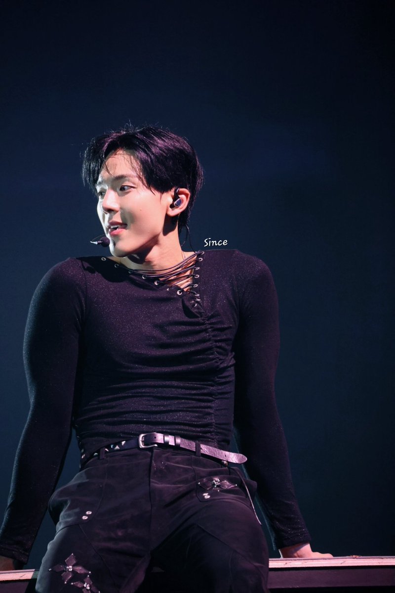 TBBS2's tweet image. 260130 몬스타엑스 콘서트 THE X : NEXUS 

유난히 이번 콘서트에서 청초한 눈빛이라 지분을 많이 차지한 🐻

#셔누 #SHOWNU #손현우  #몬스타엑스 #MONSTAX