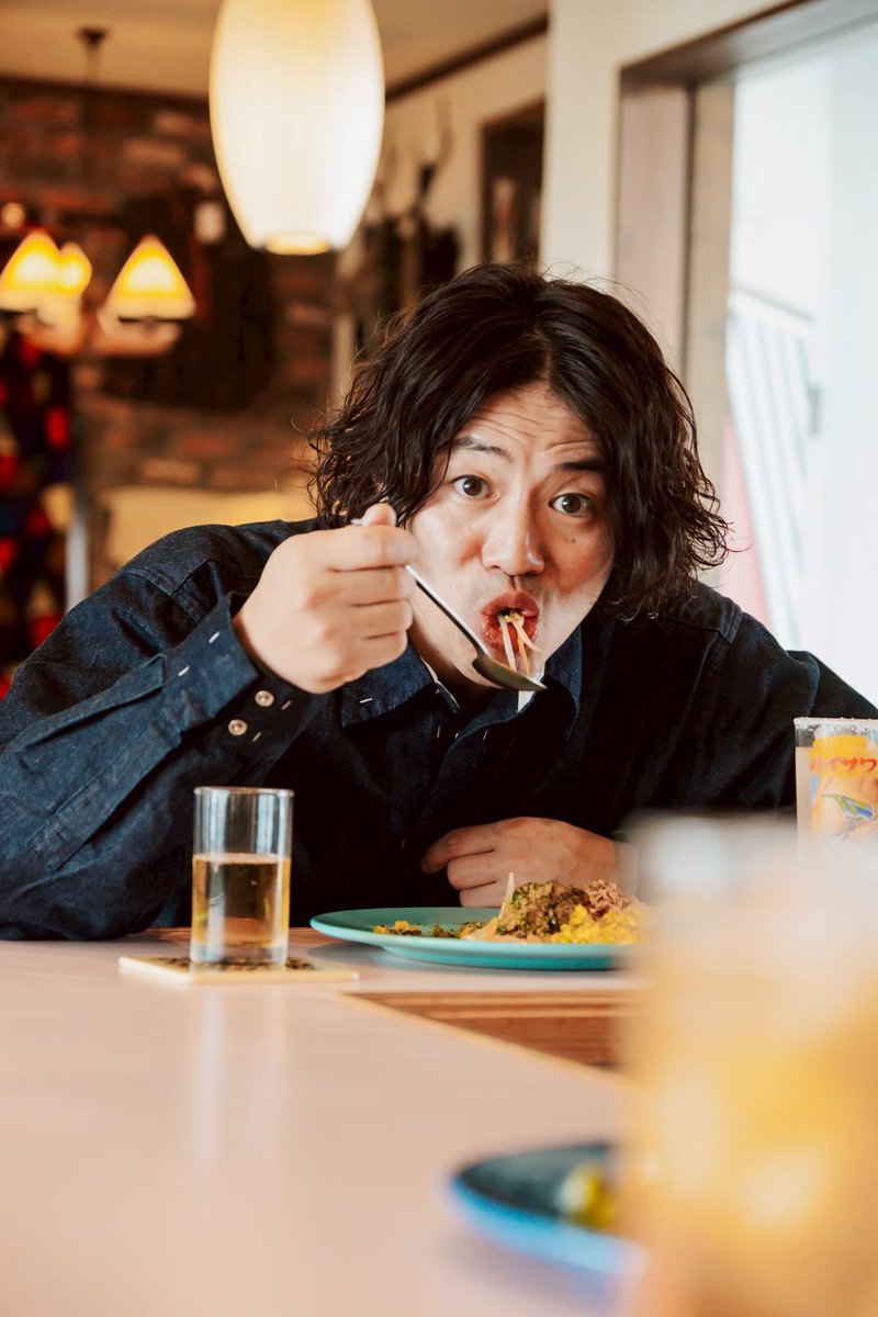 takaya_aoyagi's tweet photo. 誕生日メッセージありがとうございます！
朝からウキウキです◎
相変わらず食べるの大好きですが、美味しい物たくさん食べて、人生で一番バキバキな身体に仕上げるので、ニューエイジアオヤギもよろしくお願いします！！
#青柳尊哉 https://t.co/lXiXSLBEFN