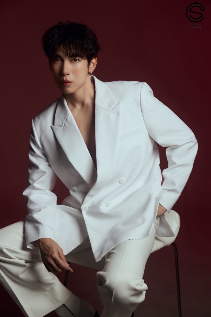 Dear @Msuppasit, may your day be gloriousmay you continue to