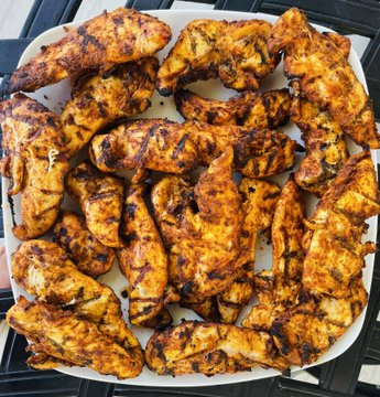 yosoyhonor's tweet photo. Marinar la carne es la forma más fácil de llevar el sabor a un nivel completamente nuevo

Aquí tienes 10 de mis marinadas favoritas con ingredientes limpios: https://t.co/eDj81l5bi7