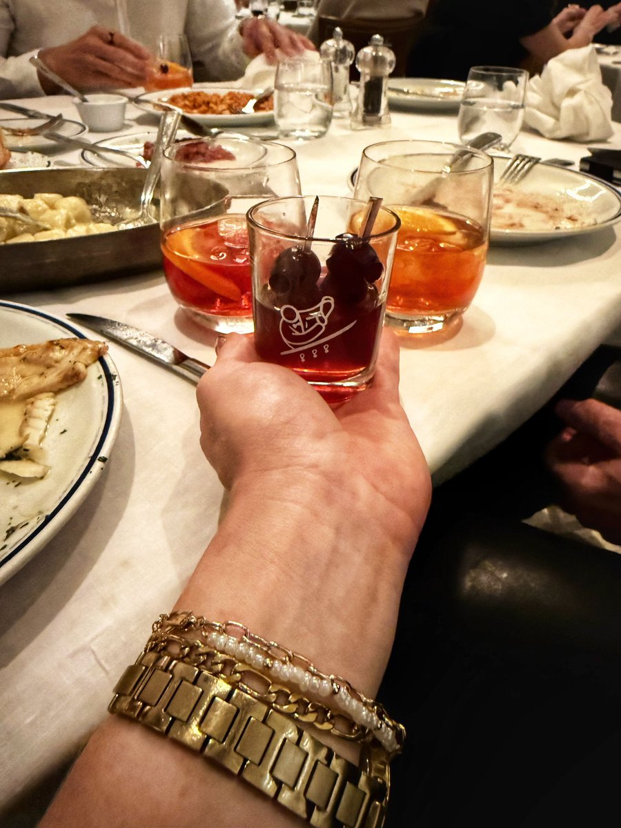 Sarah_sah_sass's tweet image. Cipriani Las Vegas at the Wynn #cipriani #lasvegas #thewynn #wynn