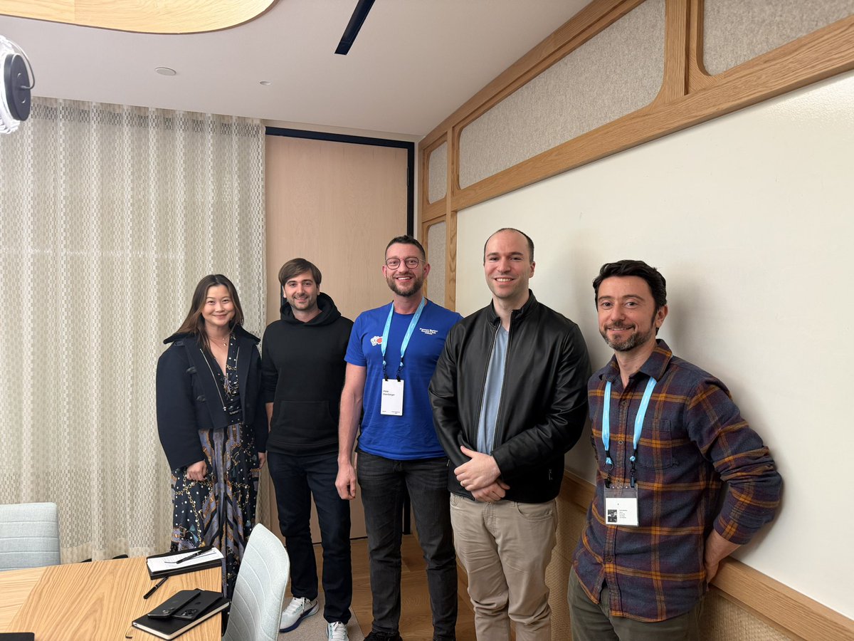 Sonya Huang 🐥 tweet media