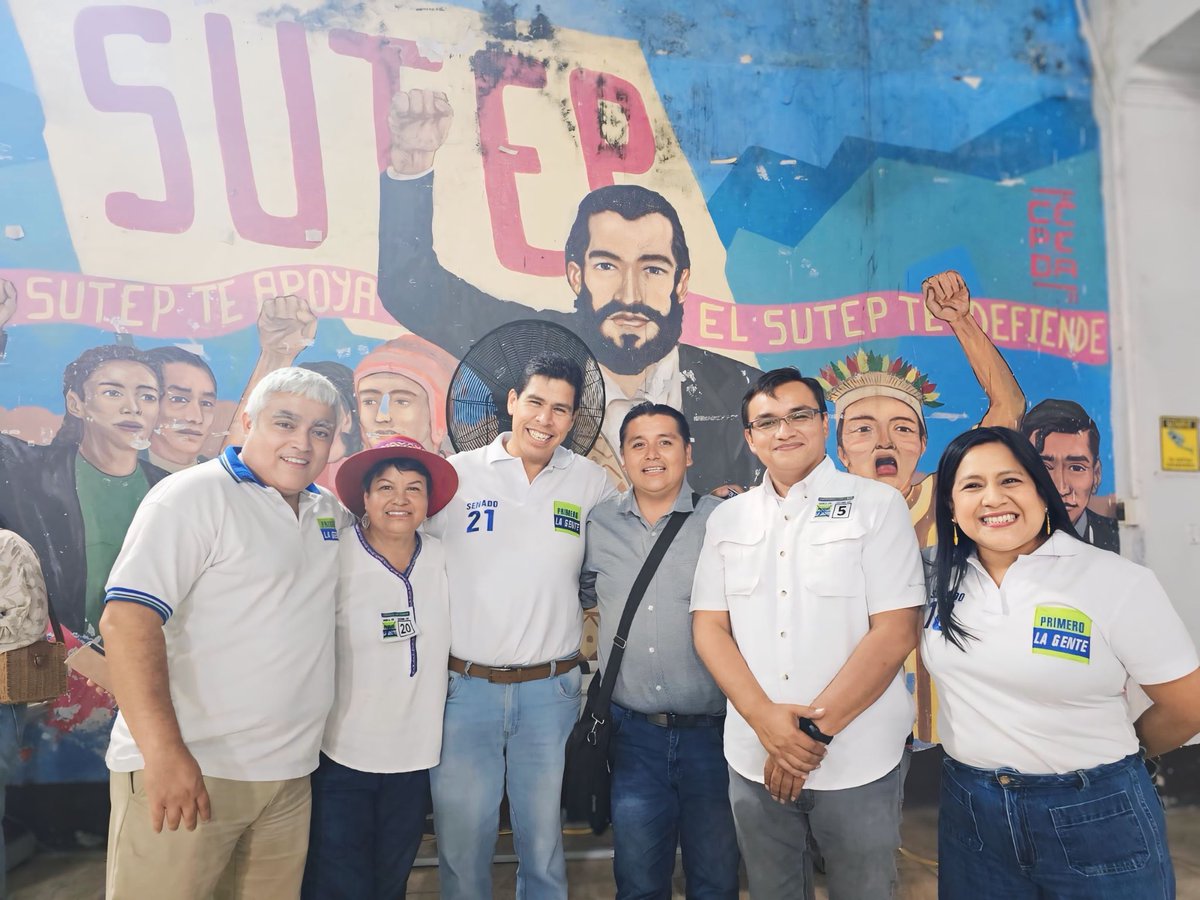 MarcoAZevallos's tweet photo. 💪🏻 Hoy estuvimos junto al SUTEP y nuestra candidata @pereztellomarisol compartiendo nuestras propuestas como PLG. Un evento cargado no sólo de compañerismo, sino de historias de lucha, constancia y dignidad 💚.
#MarcoZevallos #1SenadoNacional #SUTEP #PrimeroLaGente #FrenteSocial https://t.co/lkdit6HHgk