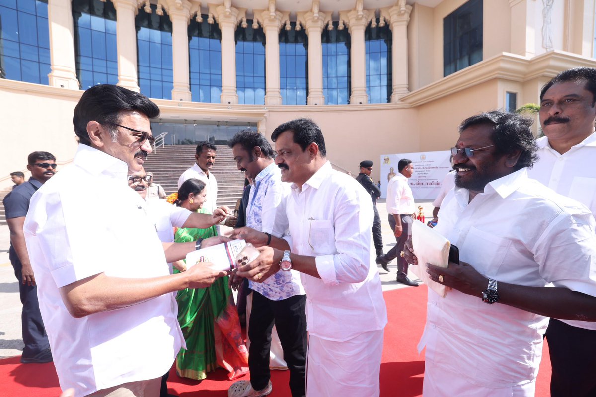 Bose Venkat tweet media