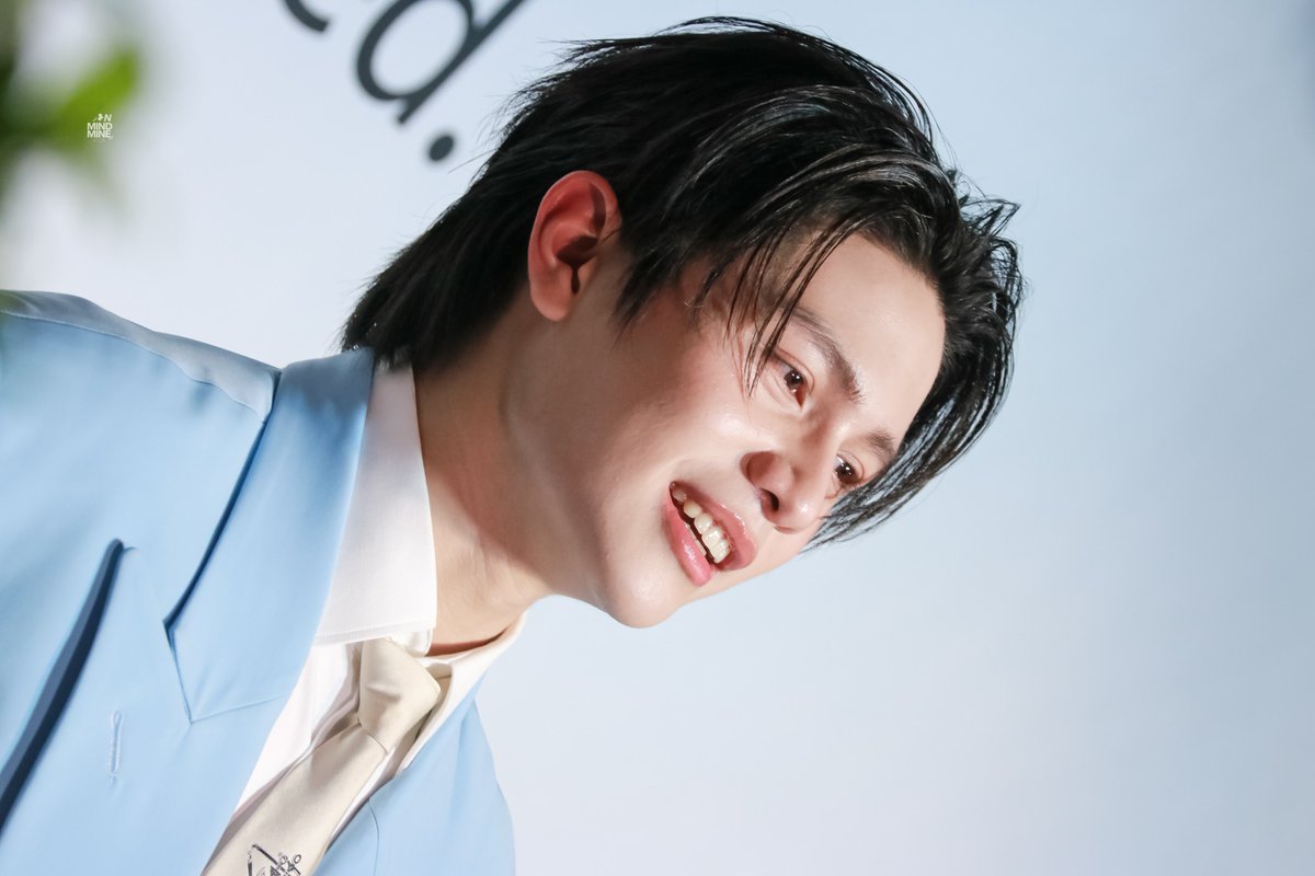 𑊢 𝐃𝐀𝐘 – 8 ˚🌹🎂◞♡

สวัสดีวันสุข :) เมื่อคืนหลับสบายมั้ยคั้บ ขอให้เช้านี้ตื่นมาอย่างสดชื่นเลยน้า ส่งกำลังใจให้น้องในทุกกิจกรรม ทานข้าวเย้อๆ จิบน้ำเย้อๆ ดูแลตุวเองด้วยน้า ไม่บาดเจ็บนะคั้บ have a g🍅🍅d day เบิ้บบู 🩵 

𐔌 ᵕ̈ <a href="/Williamjkp1/">วิลเลี่ยม จักกะปรั๊ดดดดด</a> , #Williamjkp .ᐟ₊ ꒱