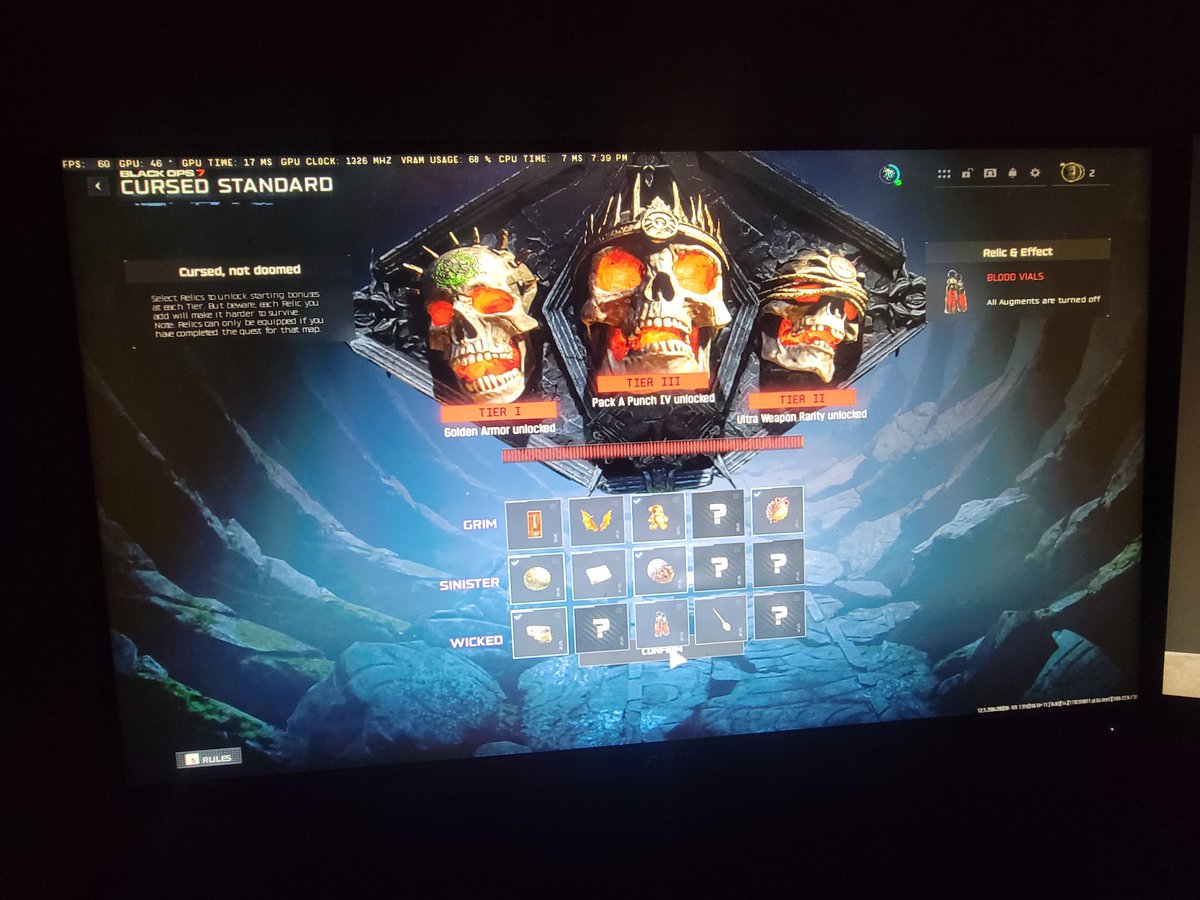 Zralose's tweet photo. cursed survival and cursed regular mode menus are completely messed up amd i cant evem start a match https://t.co/mvW1T61AWr