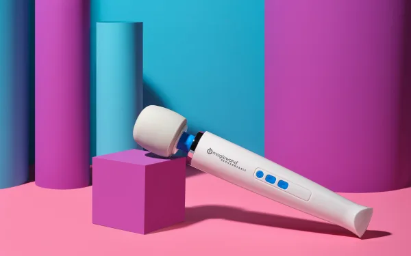 Wand vibrators, and the Magic Wand in particular, are the most well-known and beloved sex toys ever. Until the Rabbit Pearl came on the scene decades later, it was the go-to vibrator for generations of women 🥰