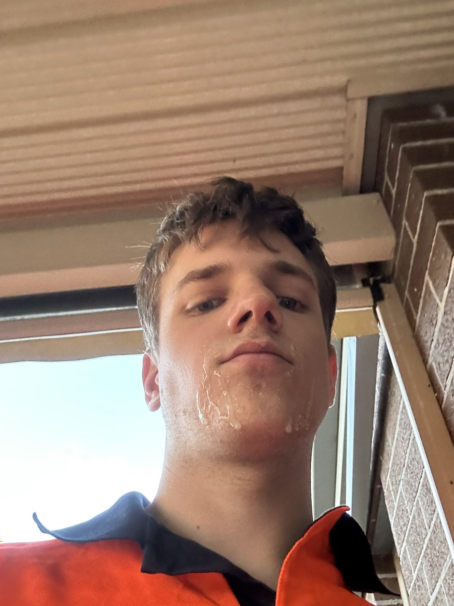 ConnorPeters's tweet photo. Made the customer very happy at the job today https://t.co/DV7hQjq7Xo