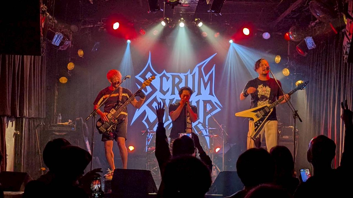 scrumsyrup tweet media