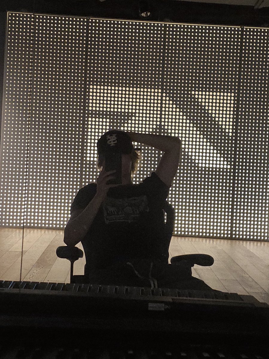 260206 doyoung weverse post 🌟

#도영 #트레저