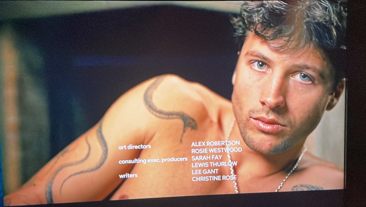 For those of you who didn’t catch this in next week’s preview

#TheTraitorsUS