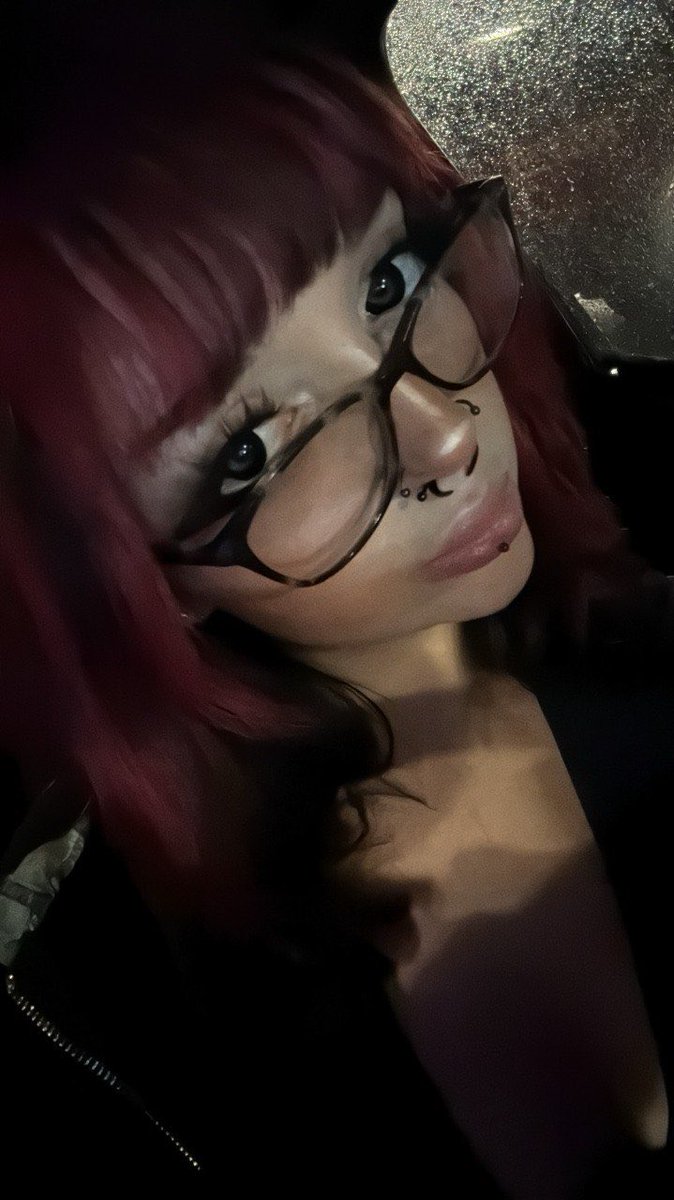 phadaliicee's tweet photo. just me rn https://t.co/76xknPVPCA
