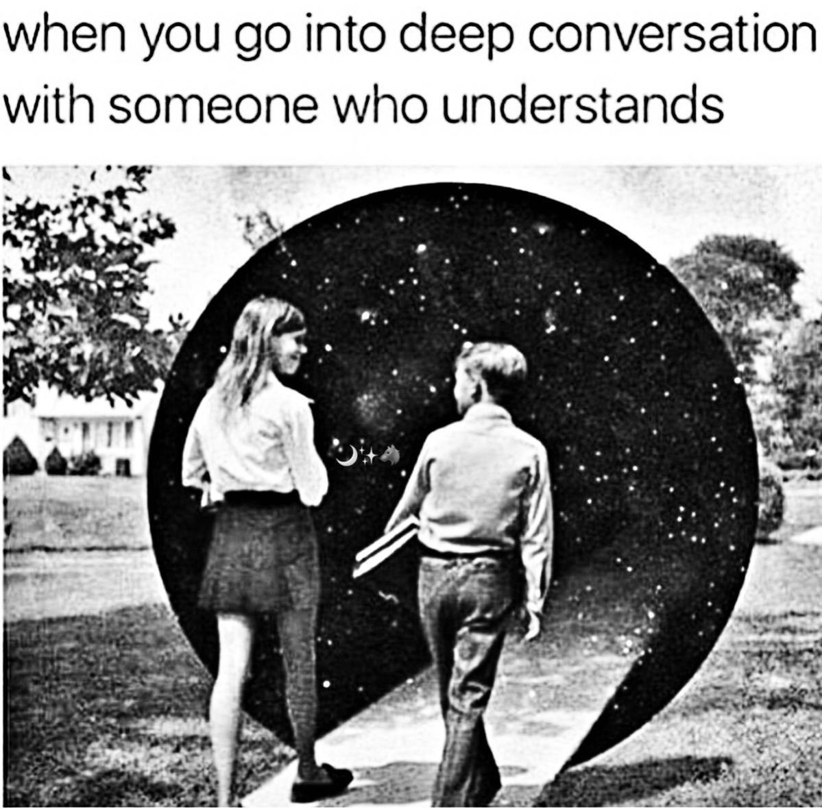 Roxy Wright is writing… tweet media