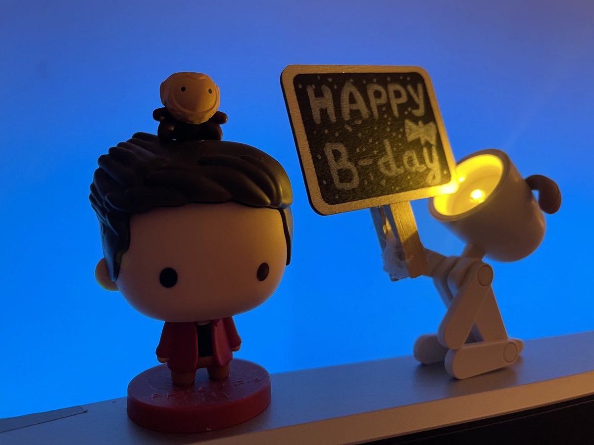 _ukusis_'s tweet photo. А вот и "level up" 🎉🎁
Happy birthday to me!
#HappyBirthday https://t.co/mfCJUEGpTE