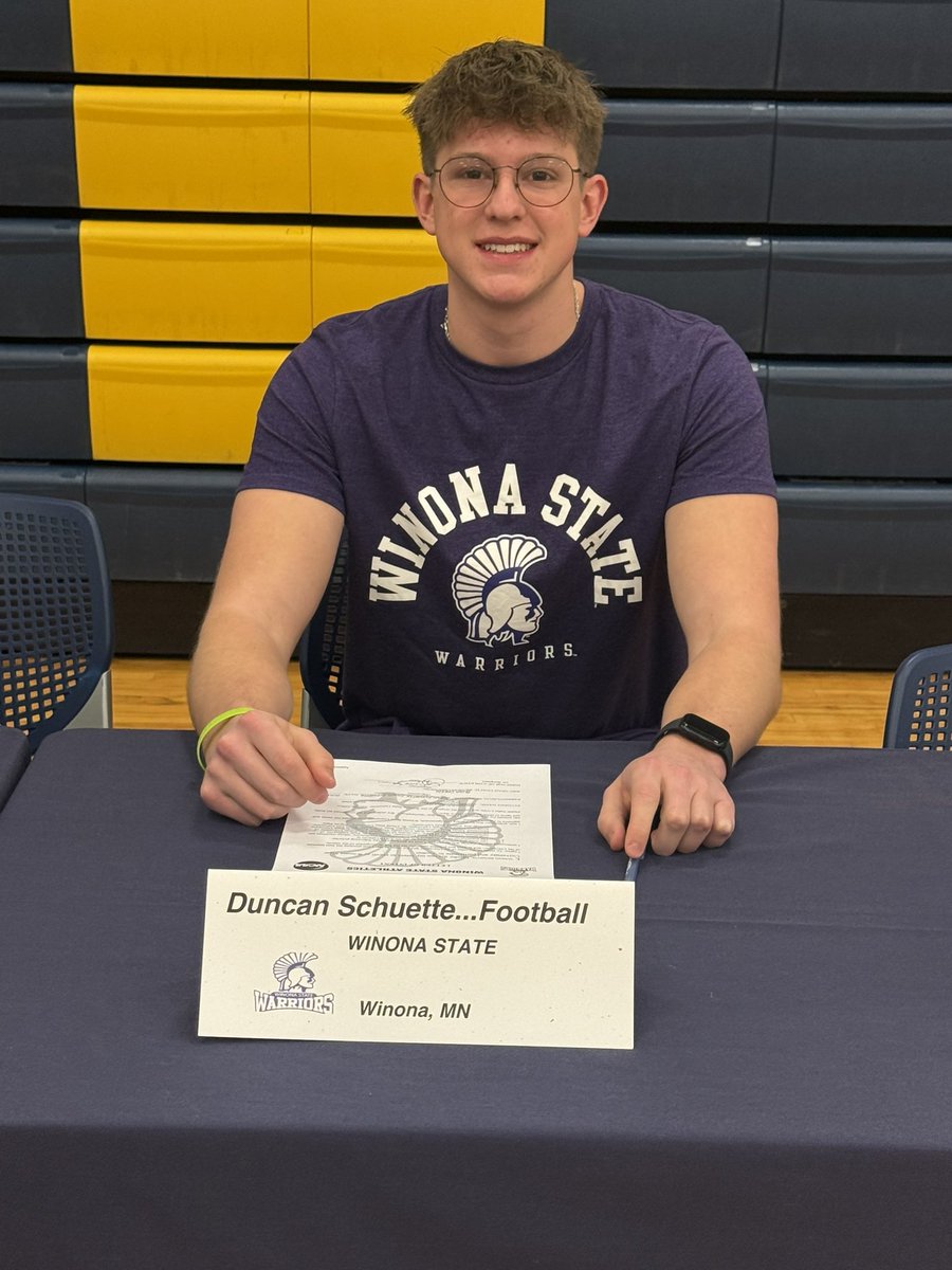 DuncanSchuette's tweet photo. Officially a Warrior! ⚔️ 

@CoachNixonH @Coach_Tuley @WinonaState_FB @Mit_Carp @JasonSchuette https://t.co/vKPA6qAYS8