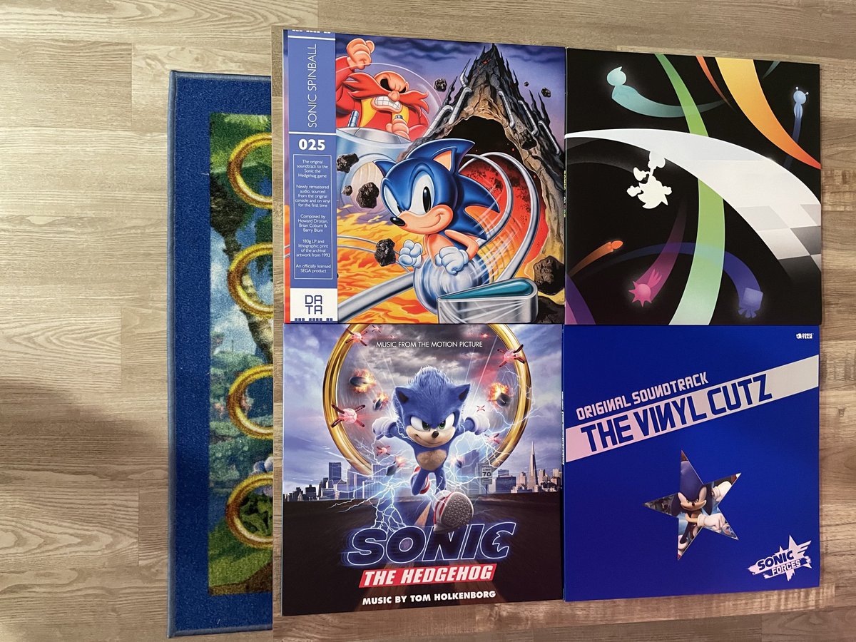 KeysToTheMatrix's tweet photo. @sonic_hedgehog It's good to keep surrounded by inspiration :) https://t.co/9uayu1FoKR