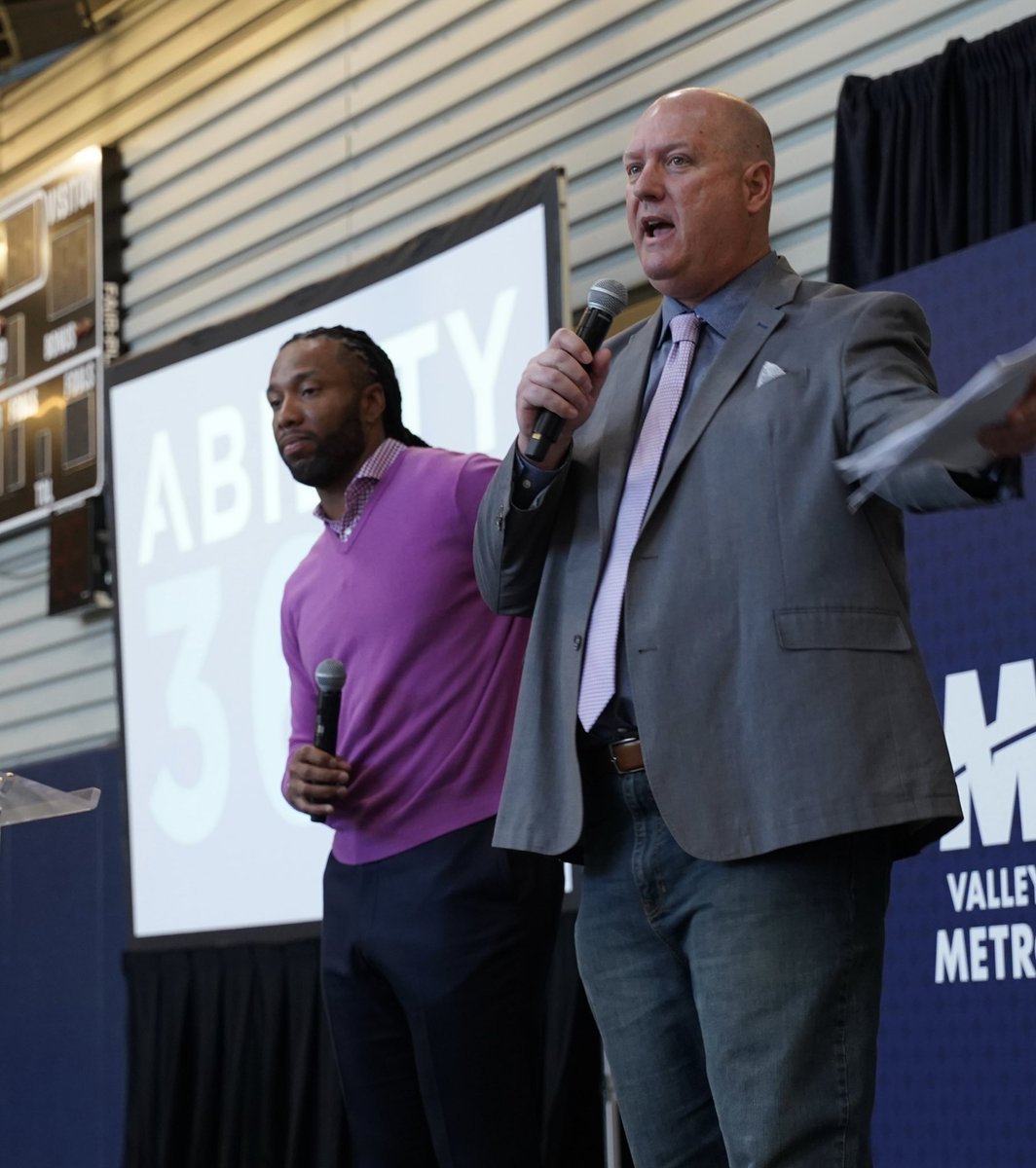 Brad Cesmat tweet media