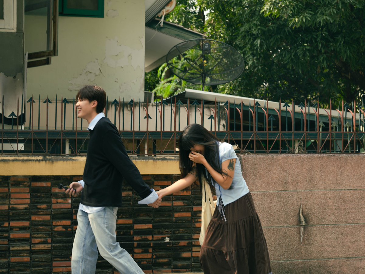 TripleclickTH's tweet image. วาเลนไทน์นี้คนมีคู่ต้องเปิด คนโสดโปรดระวัง! TEMI ชวนคลั่งรักขั้นสุด  ในซิงเกิลใหม่ “อวดคนทั้งโลก (flex the world)”

#อวดคนทั้งโลก  
#flextheworld  
#TEMI
#kiddorecords

MV LINK : youtu.be/fNAMaJCwfLs?si…

หลังจากปล่อยเพลงฮิตติดชาร์ตอย่าง “คุณนายตื่นสาย” ไปเมื่อปลายปีที่ผ่านมา