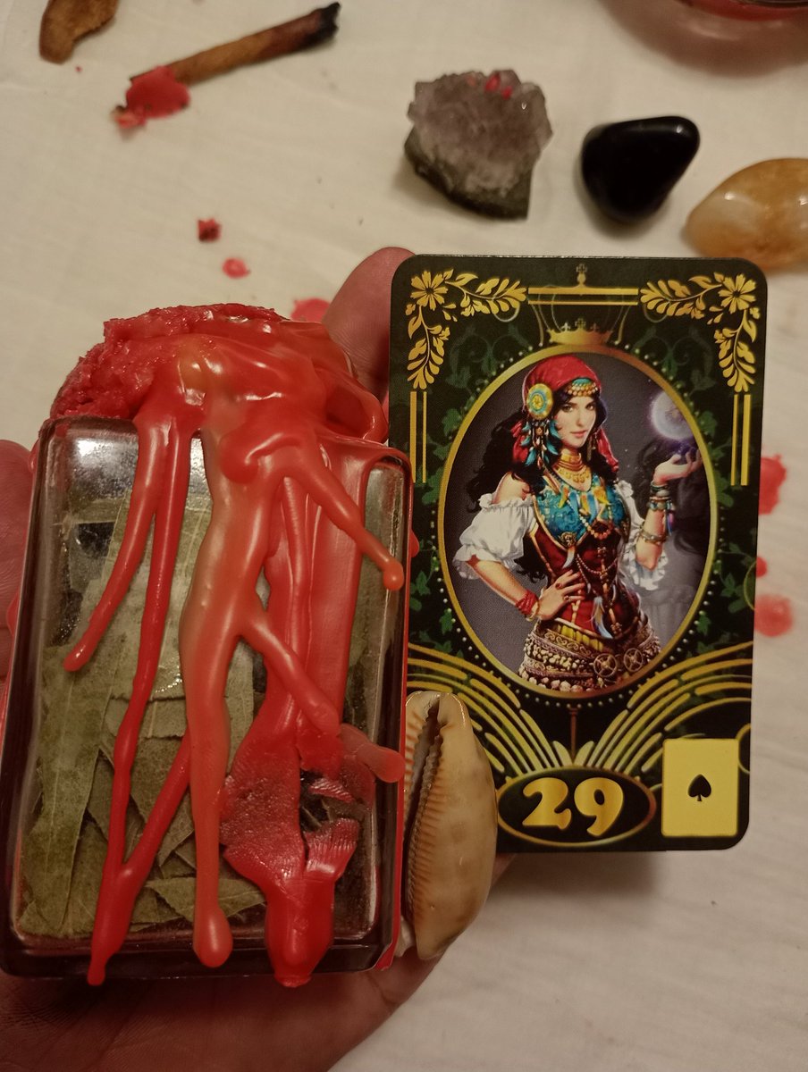 eunicolyfelix's tweet image. Oi amores, mesa aberta!

Meios de contato está no fixado. 🔮