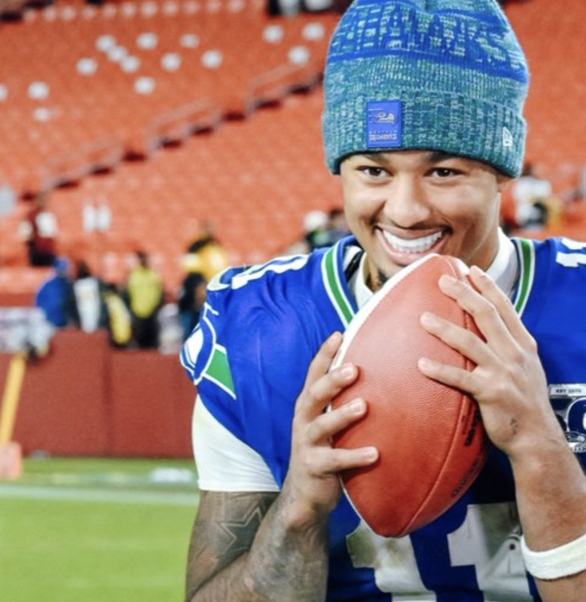 darksideSEA's tweet image. your OPOY 🔥