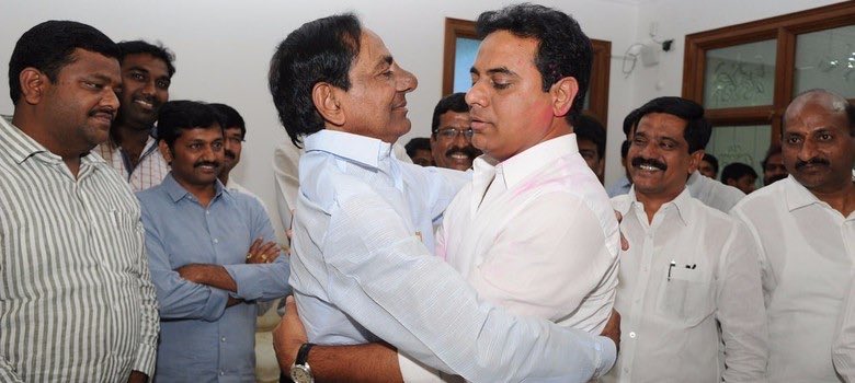 Same day, Exactly a decade ago

After TRS’ stupendous success in GHMC elections 

How time really flies 😊