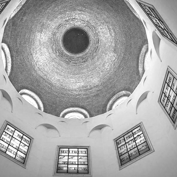 Choose humility, choose purity, choose mercy and peacemaking, and you will find what your heart searches for, longs for, and was made for.
-From the homily of Monsignor Owen Keenan (1 February 2026)