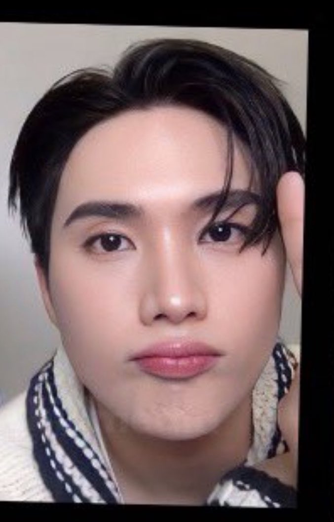 11febxx_'s tweet photo. ความน่ารักของโลกใบนี้ https://t.co/ZrmyIr8WZF