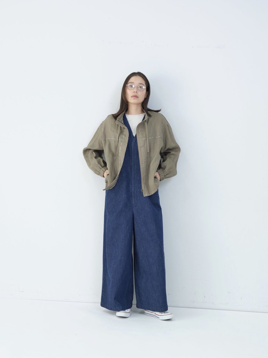 ADIEU TRISTESSE「COLOR COORDINATE」

春を感じる、淡いカラーと軽やかな素材感。手に取りたくなるようなニュアンスカラーと馴染みの良いブラウンのスタイリングをご紹介。

続きはこちらから
▶︎ store.bigi.co.jp/news/3882?bran…