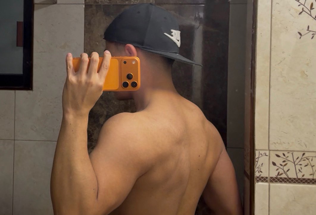 Te voy a poner de rodillas y después te usaré de la manera que yo quiera😈#findom