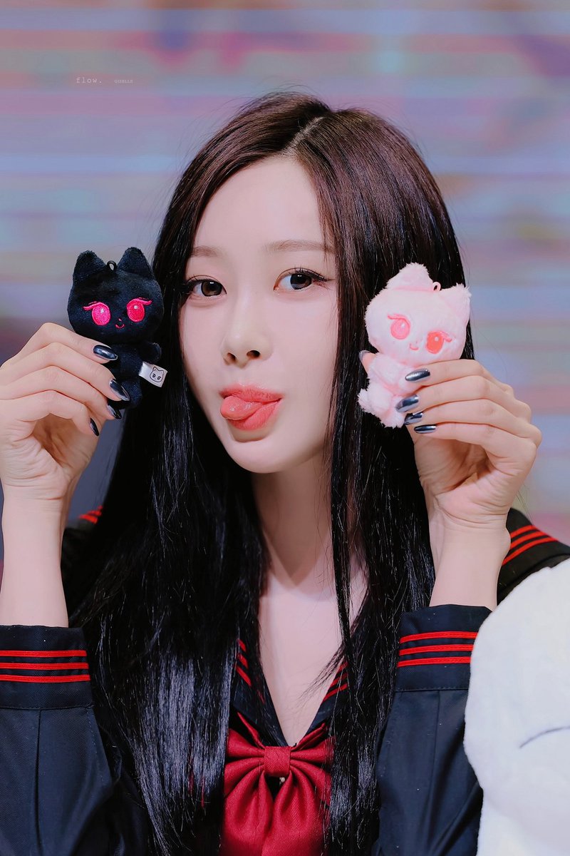 loveuAeri1030's tweet image. Always😋